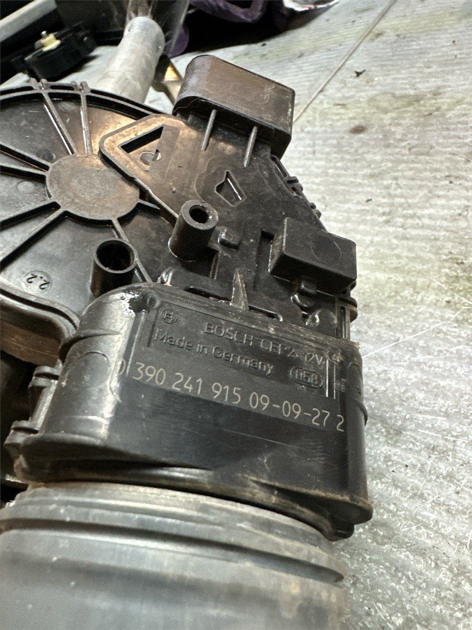 Front windshield wiper motor Fiat Croma mk2 (2006) code: 3397020671 - F&P CRASH SRLS - Used Parts