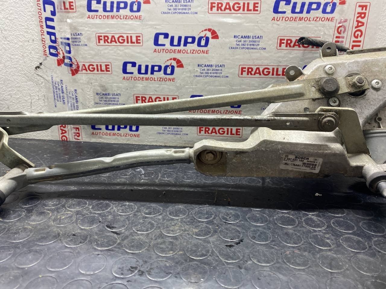 Motorino tergicristallo anteriore ford fiesta (2008-2017) cod:3397021160 8A61-17500-AB - F&P CRASH SRLS - Ricambi Usati