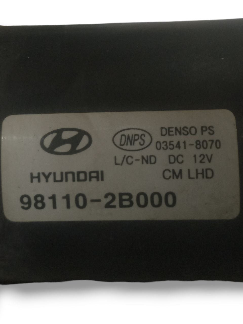 Front windshield wiper motor Hyundai Santa Fe (2011) code: 98110-2B000 - F&P CRASH SRLS - Used Parts