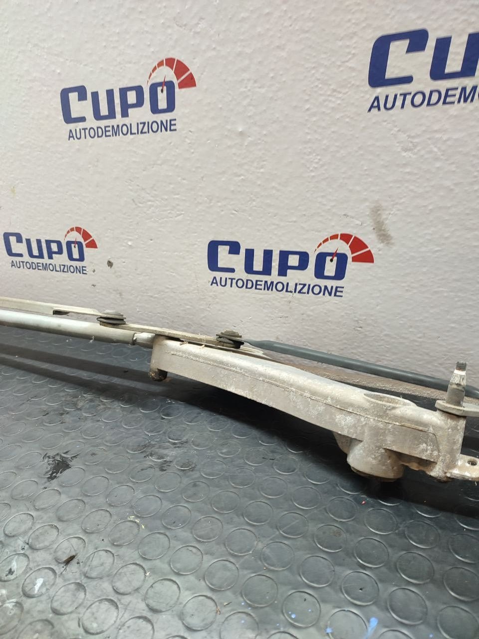 Front Windshield Wiper Motor MERCEDES-BENZ CLASS A w169 (2008) code: 405.127 - F&P CRASH SRLS - Used Parts