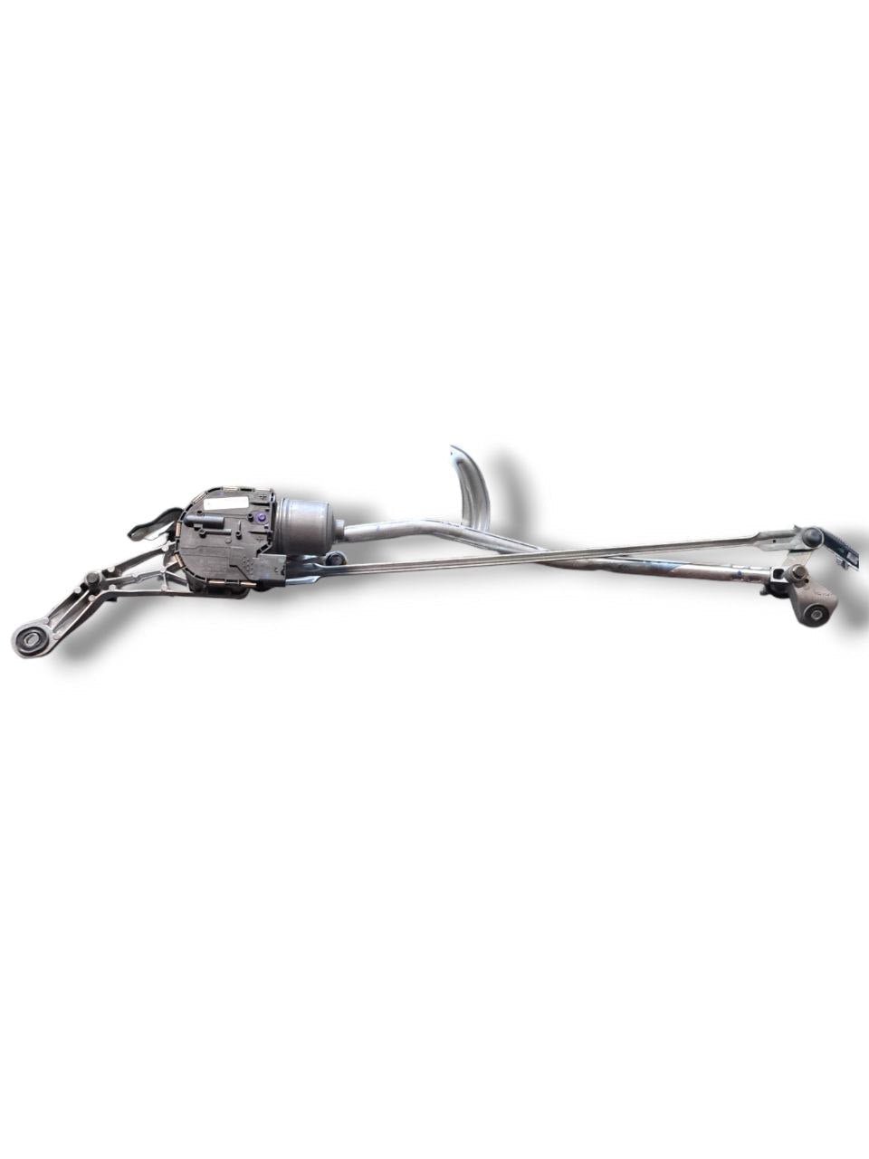 Front Wiper Motor Mercedes-Benz GLC X253 - Class C W205 (2013-2021) COD:A2058200740 - F&P CRASH SRLS - Used Parts
