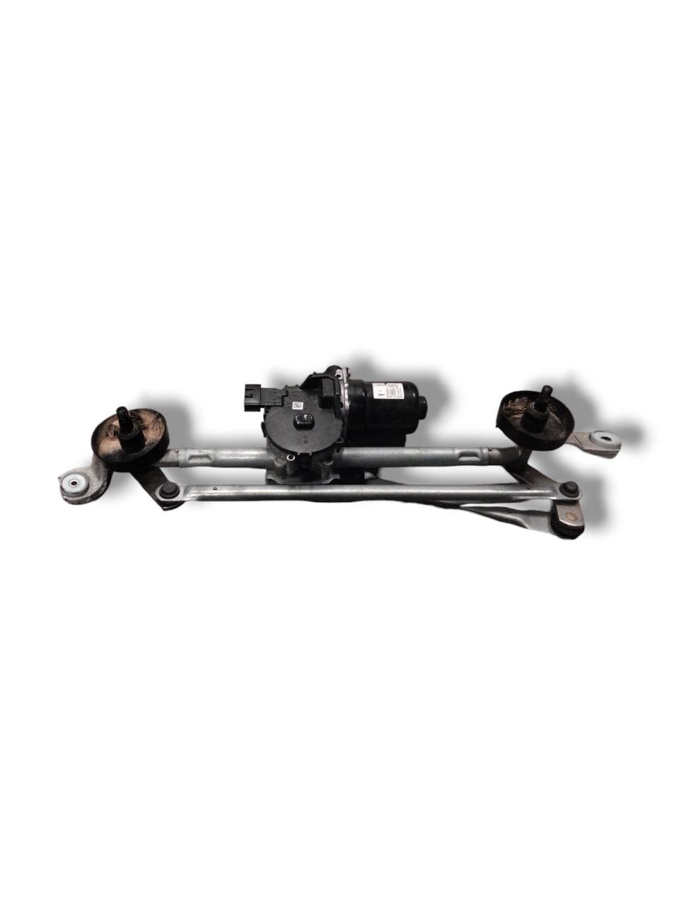 Motorino tergicristallo anteriore Nissan Juke F16 (2019>) cod.W158616 - F&P CRASH SRLS - Ricambi Usati