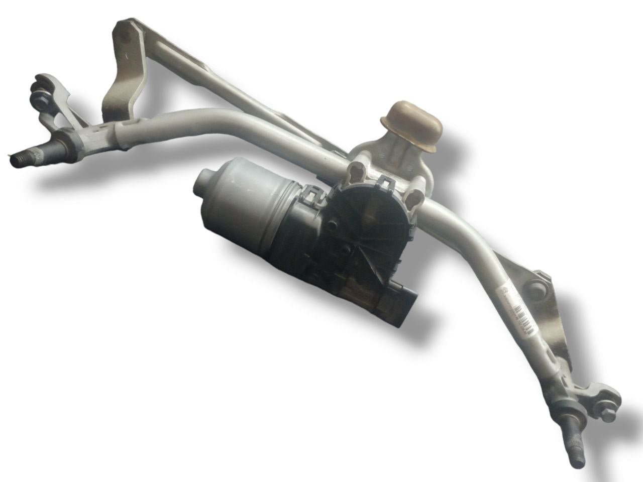 Front windshield wiper motor Peugeot 208 (2015) code: 9673222580 - F&P CRASH SRLS - Used Parts
