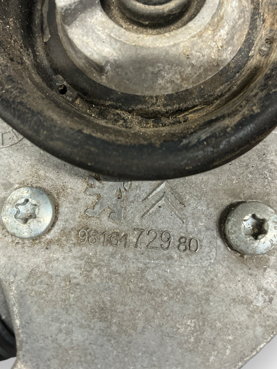 Left front windshield wiper motor (sx) Citroen C4 Picasso (2010 to 2018) code: 9816172980 - F&P CRASH SRLS - Used Parts