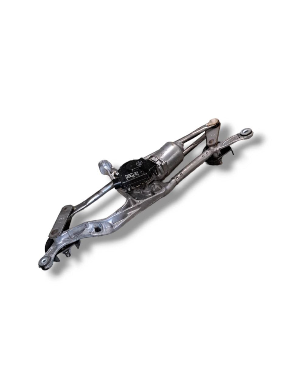 Motorino Tergicristallo anteriore Toyota Auris 1.8b (2018) COD:85110-02340 - F&P CRASH SRLS - Ricambi Usati