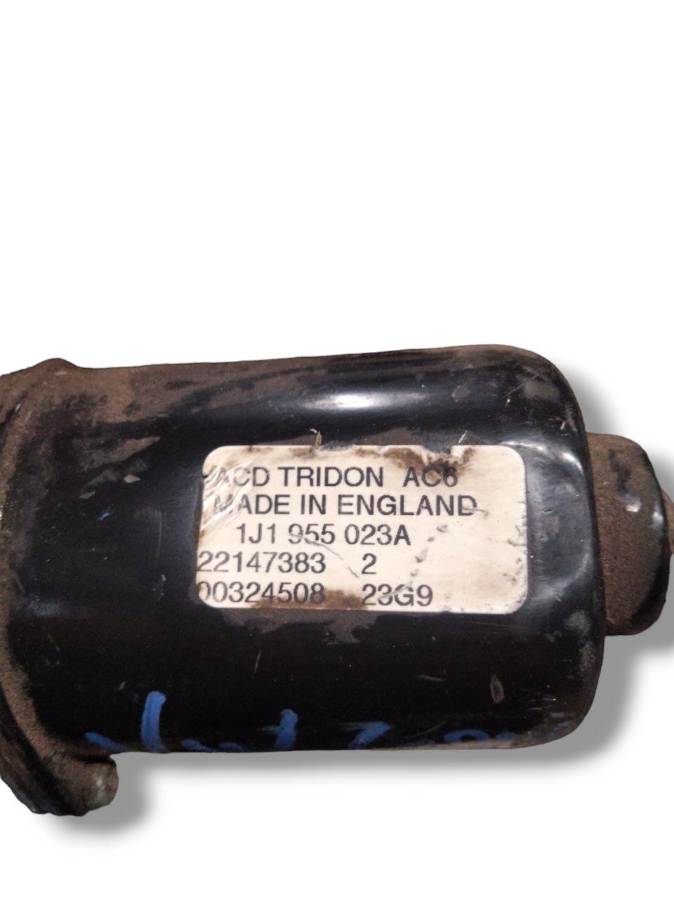 Front windshield wiper motor Volkswagen Golf IV (1997 - 2004) cod.1J1955023A - F&P CRASH SRLS - Used Parts