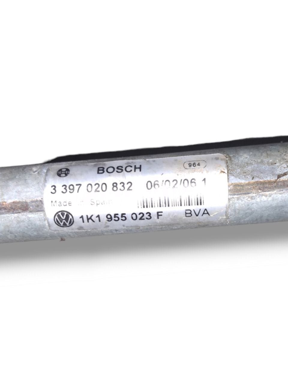 Motorino Tergicristallo anteriore Volkswagen Golf V (2003 - 2008) COD:3397020832 - F&P CRASH SRLS - Ricambi Usati
