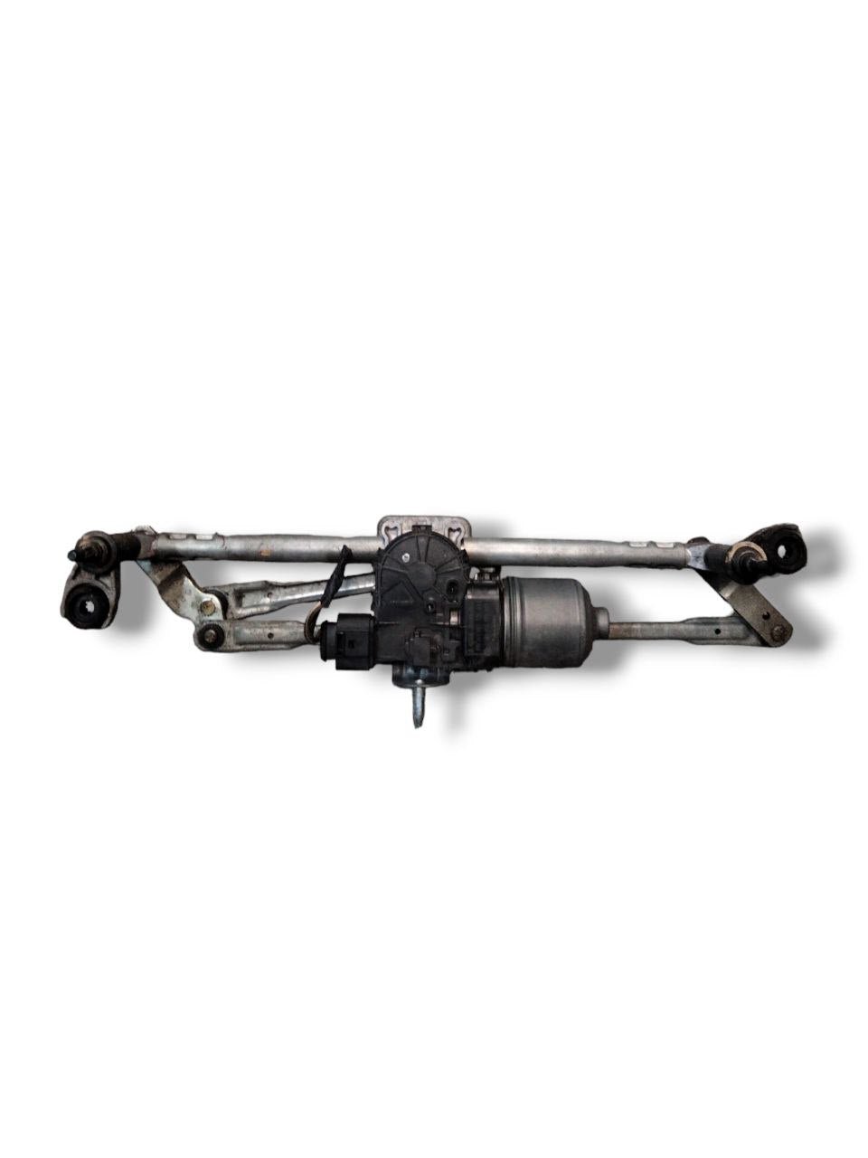 Front Windshield Wiper Motor Volkswagen Polo 6R (2009-2017) COD:6R1955023C - F&P CRASH SRLS - Used Parts