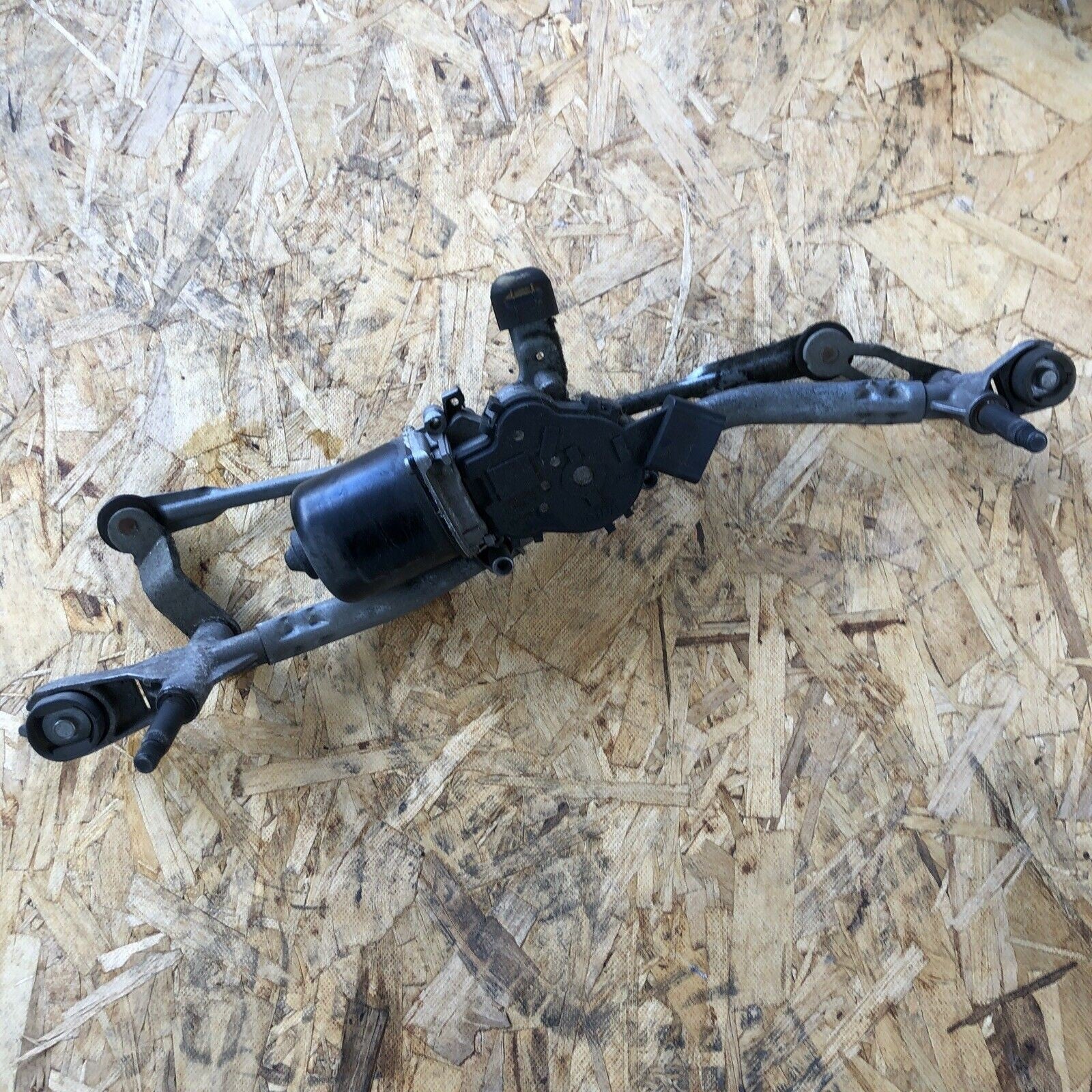 Motorino Tergicristallo Citroen C3 Ii Serie - F&P CRASH SRLS - Ricambi Usati