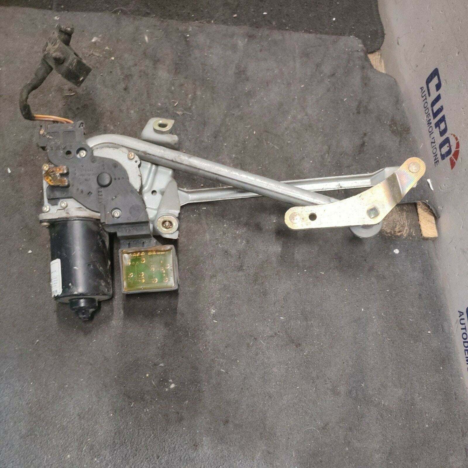 Front Tandem Windshield Wiper Motor Mercedes Class A W168 1997-2004 404388 - F&P CRASH SRLS - Used Parts