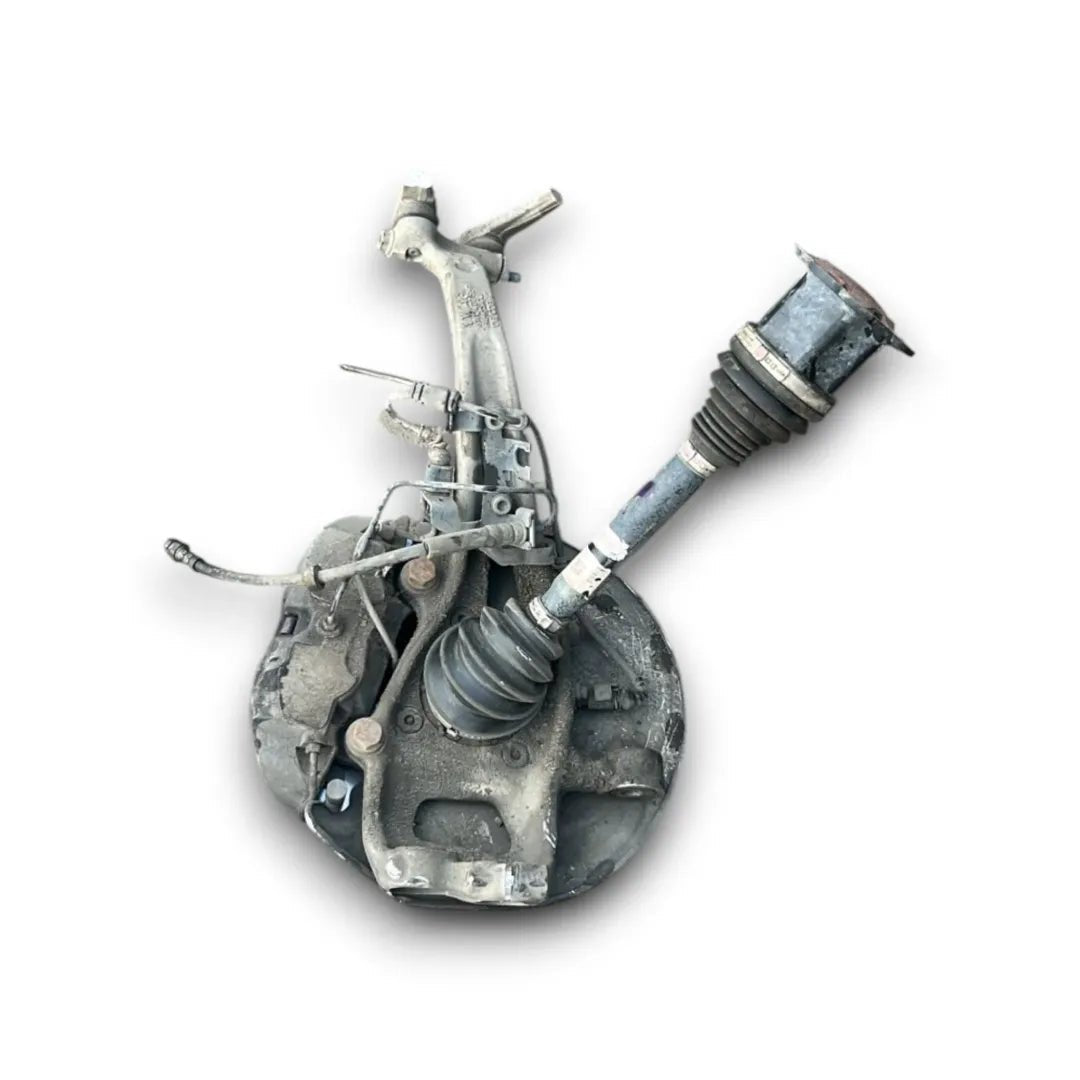 Dettaglio Mozzo ruota sinistro anteriore Audi A4 8W 2015–2019 OEM 8W0407613 - foto 2