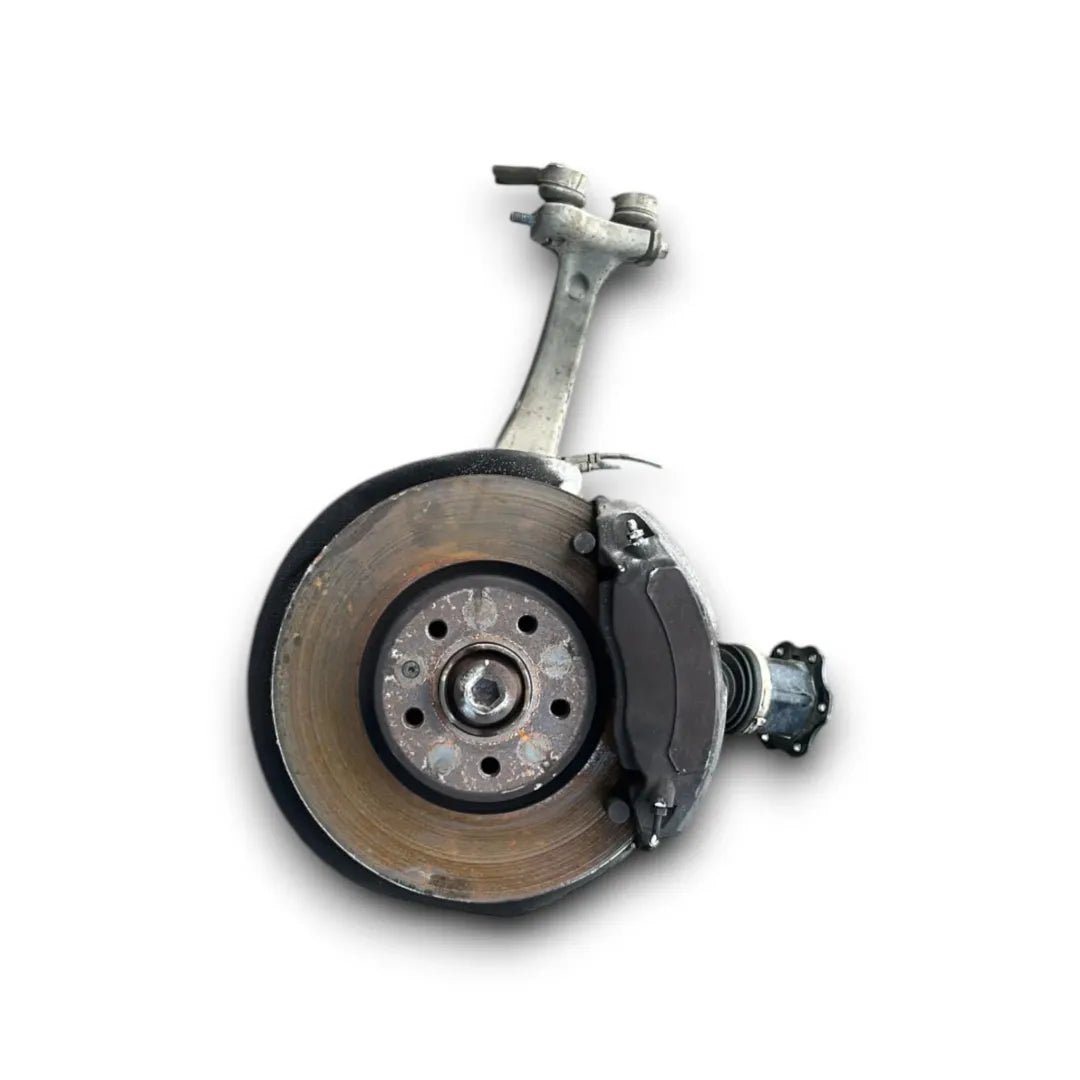 Mozzo ruota sinistro anteriore Audi A4 8W 2015–2019 OEM 8W0407613
