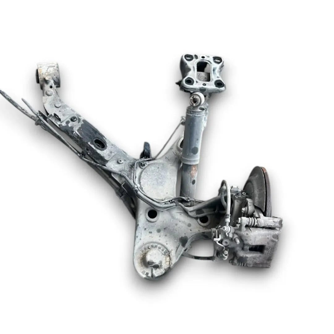 Dettaglio Mozzo ruota destro posteriore Peugeot Expert Furgone 4ª Serie dal 2016 - foto 2