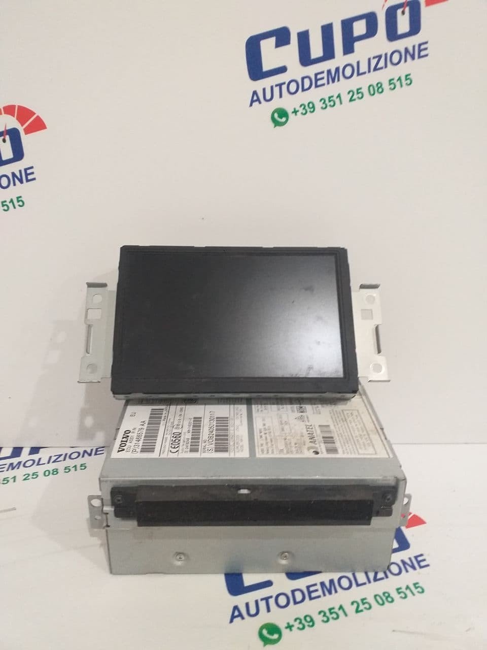 Navigatore gps Volvo Xc60 2014 cod CF6N18C815HA - F&P CRASH SRLS - Ricambi Usati