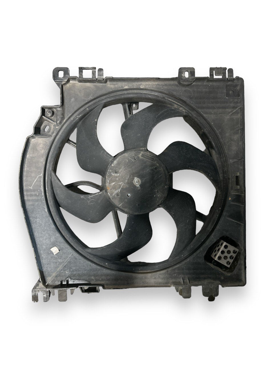 Nissan Micra III (K12/C) 1.5 Diesel (2002 > 2010) cod.8200525991 Ventola Radiatore - F&P CRASH SRLS - Ricambi Usati