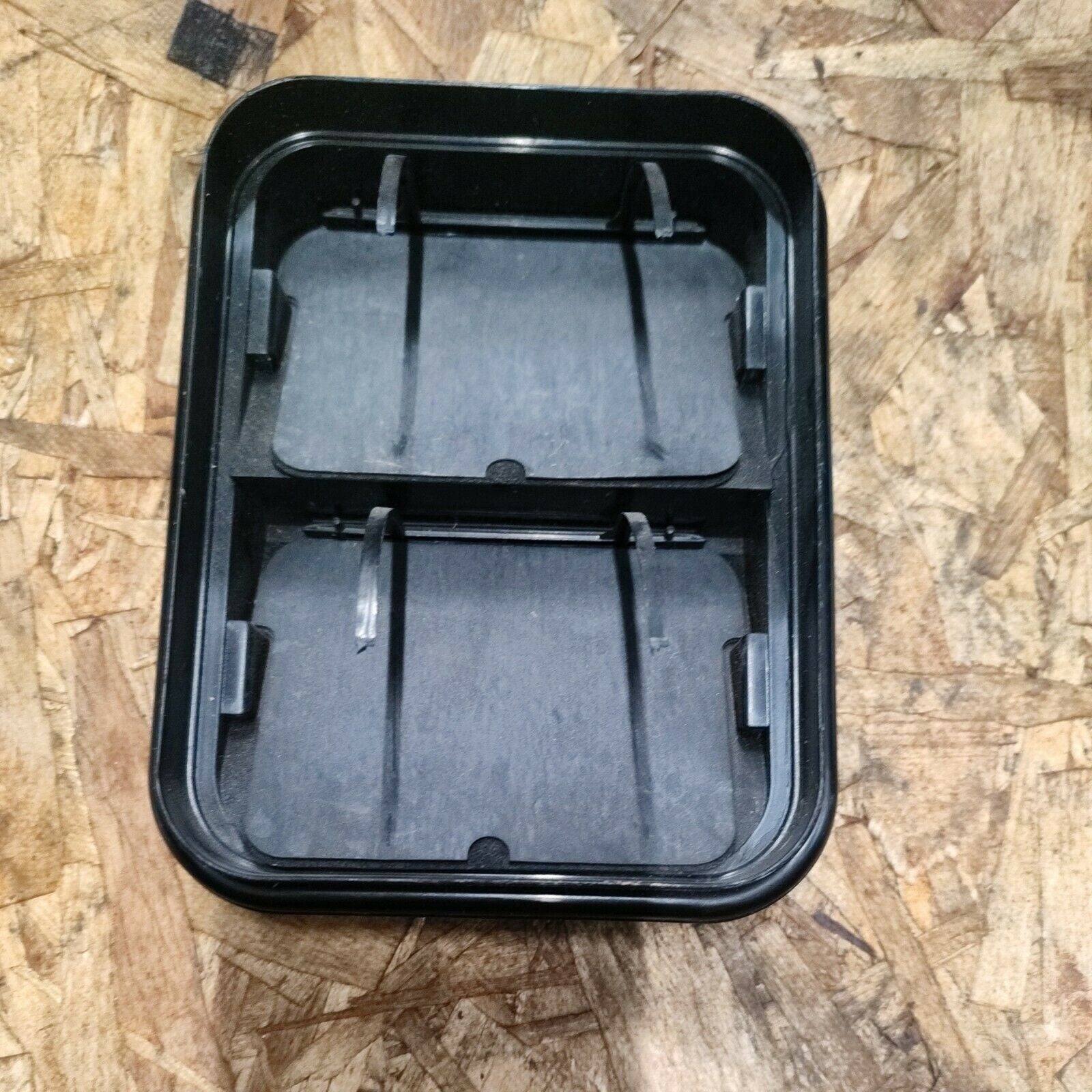 NISSAN X-TRAIL T32 (2013-2021) corpo griglie di ventilazione 76804 ED50A - F&P CRASH SRLS - Ricambi Usati