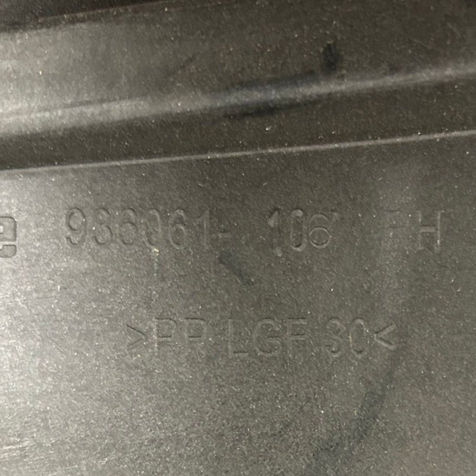 Pannello Porta Anteriore Destra Mercedes Benz Classe S (W222) cod.936061106 (2013 > 2020) - F&P CRASH SRLS - Ricambi Usati