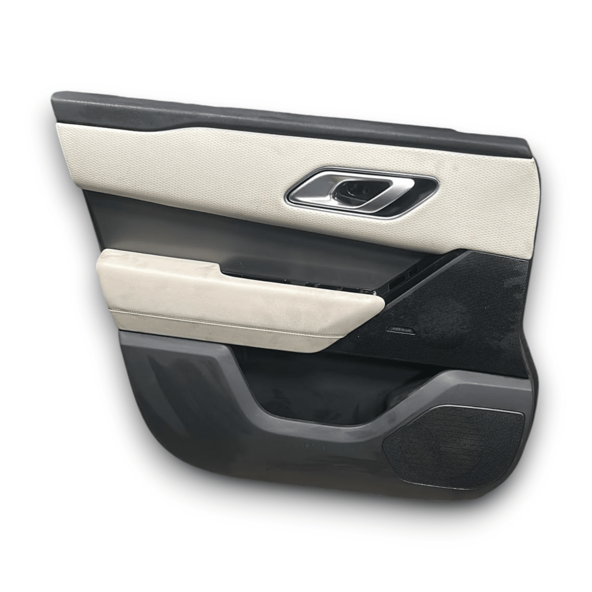 Pannello porta anteriore sinistro range rover velar cod:j8a2-20163-aaw (2017 >) - F&P CRASH SRL - Ricambi Usati