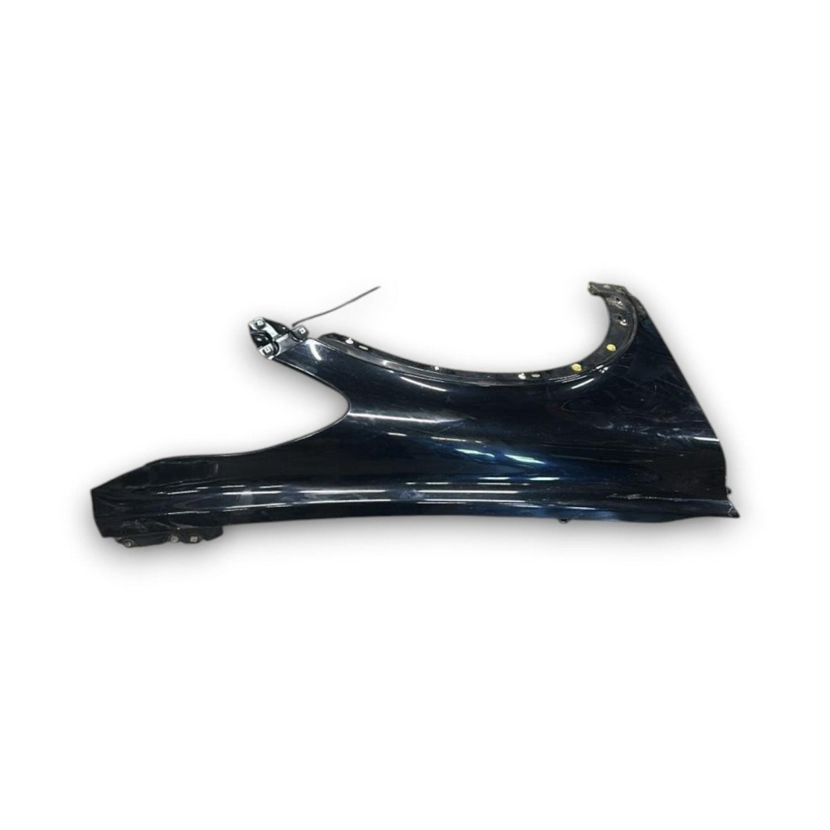 Parafango anteriore destro nero Volvo C30 (2006 > 2012) - F&P CRASH SRL - Ricambi Usati