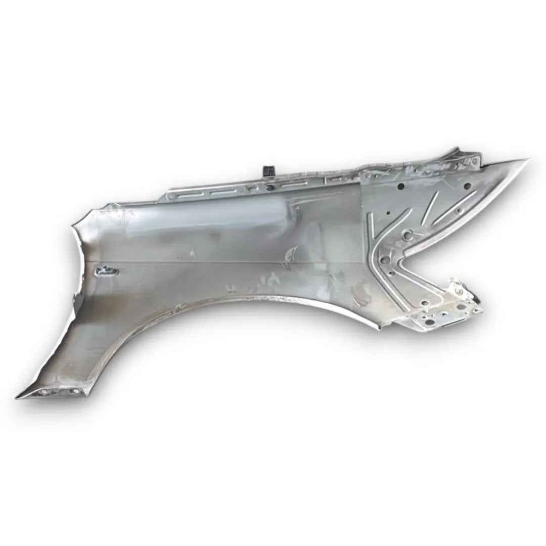 Dettaglio Parafango anteriore sinistro Audi A6 4F 2004–2009 OEM 4F0821103A - foto 3
