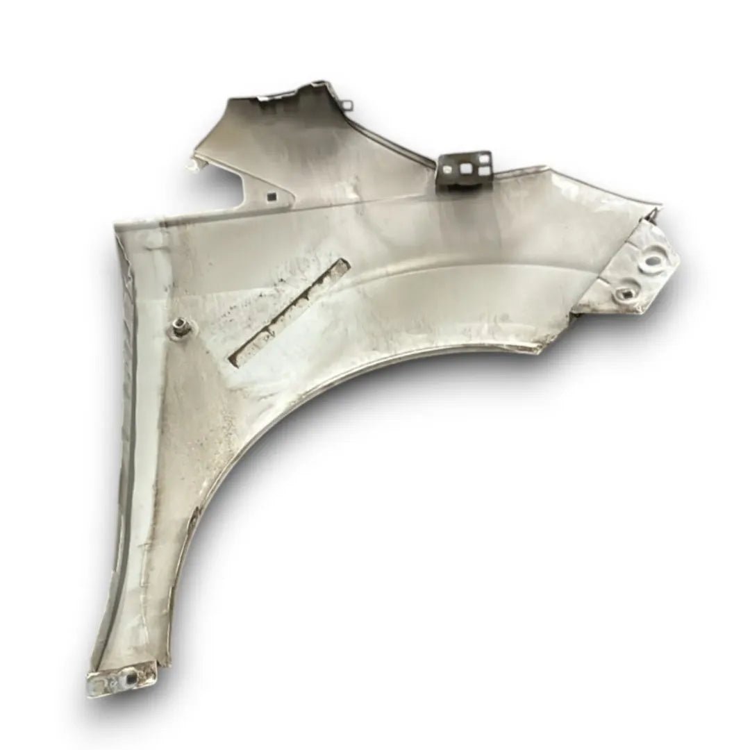 Dettaglio Parafango anteriore sinistro Ford Transit Courier 2018–2024 OEM 2545758 - foto 2