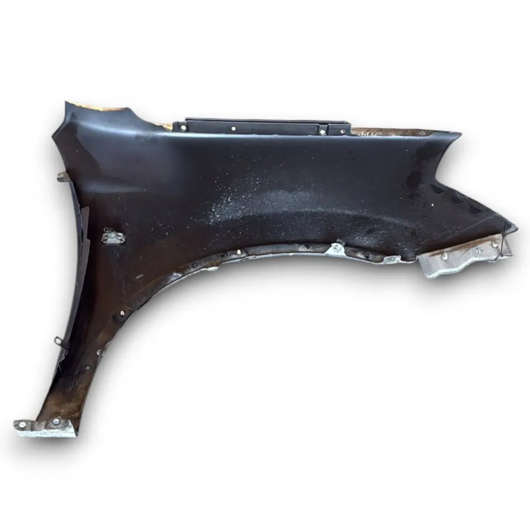 Parafango anteriore sinistro Nissan Qashqai J10E/JJ10E 2007–2010 OEM F3101JD0M0 - F&P CRASH SRL - Ricambi Usati
