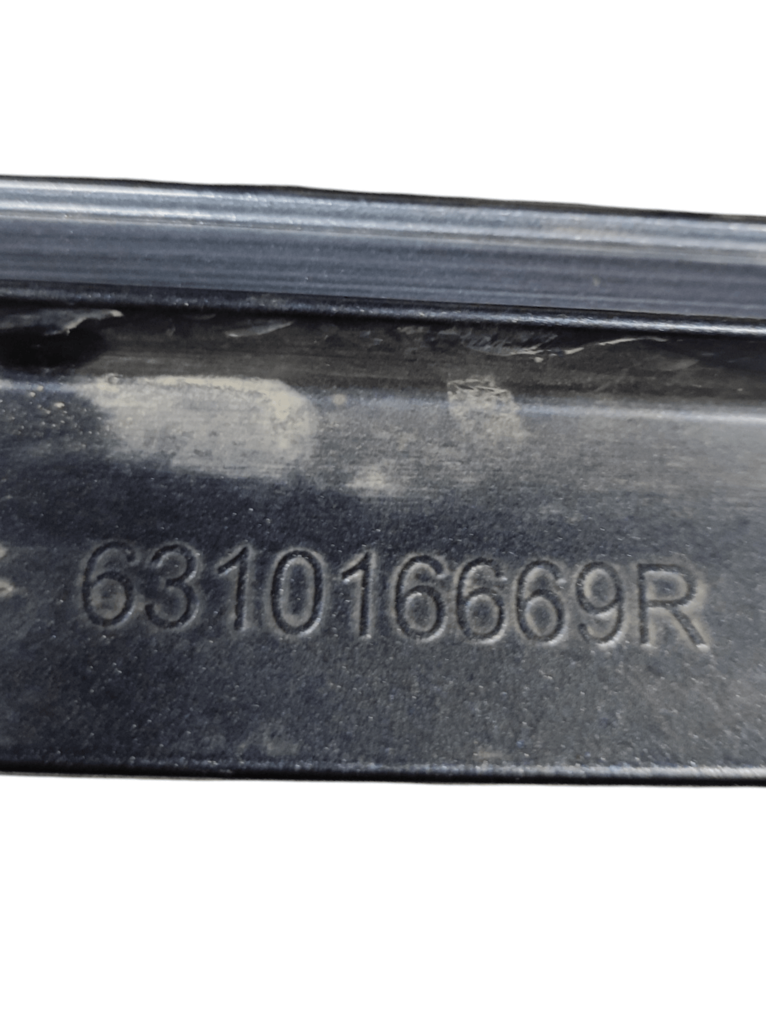Parafango Anteriore Sinistro Renault Megane IV COD: 631016669R (2015>) - F&P CRASH SRLS - Ricambi Usati