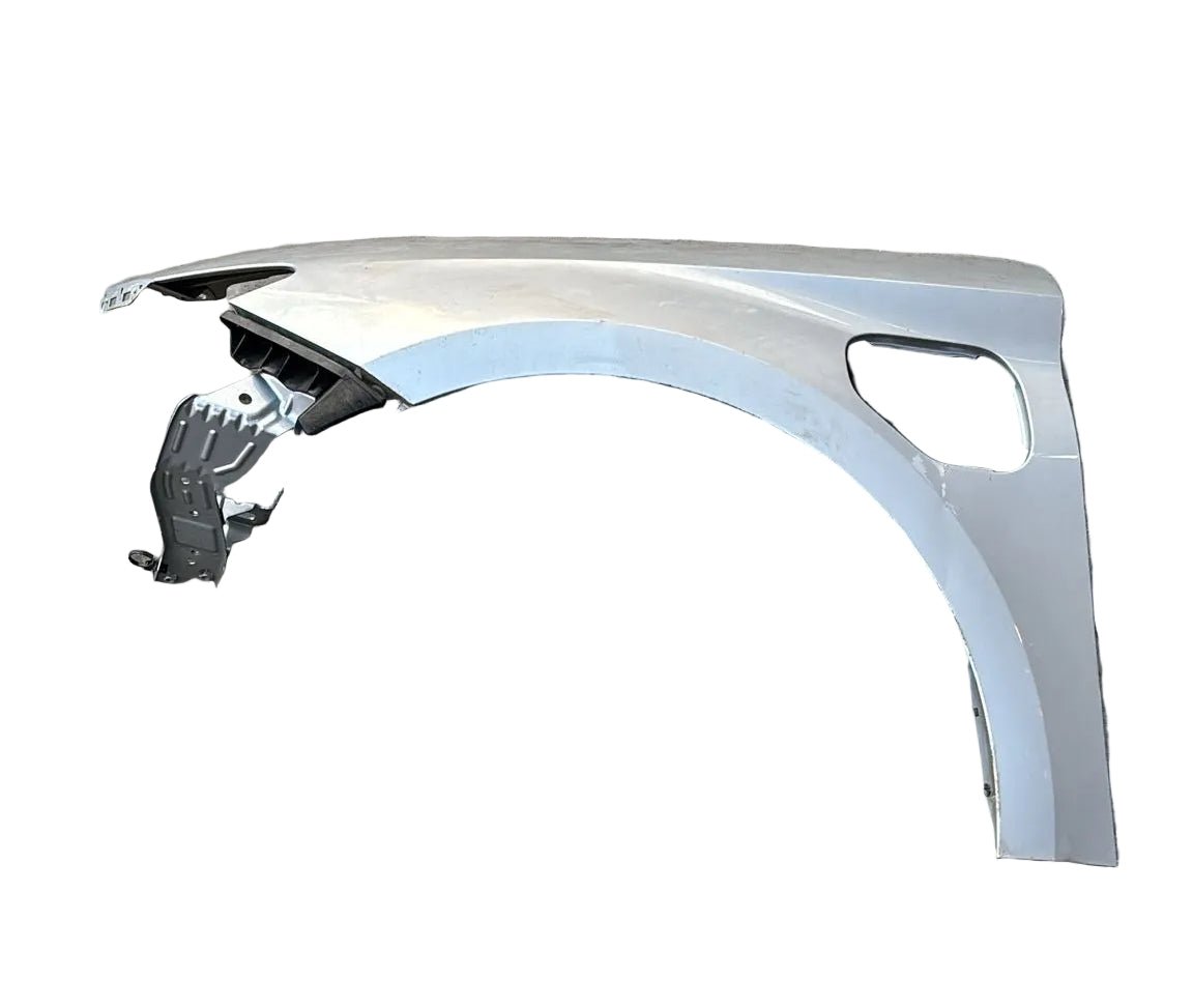 Parafango anteriore sinistro (sx) seat leon FR IV (sw) hybrid (2020 - ) - F&amp;P CRASH SRL - Ricambi Usati