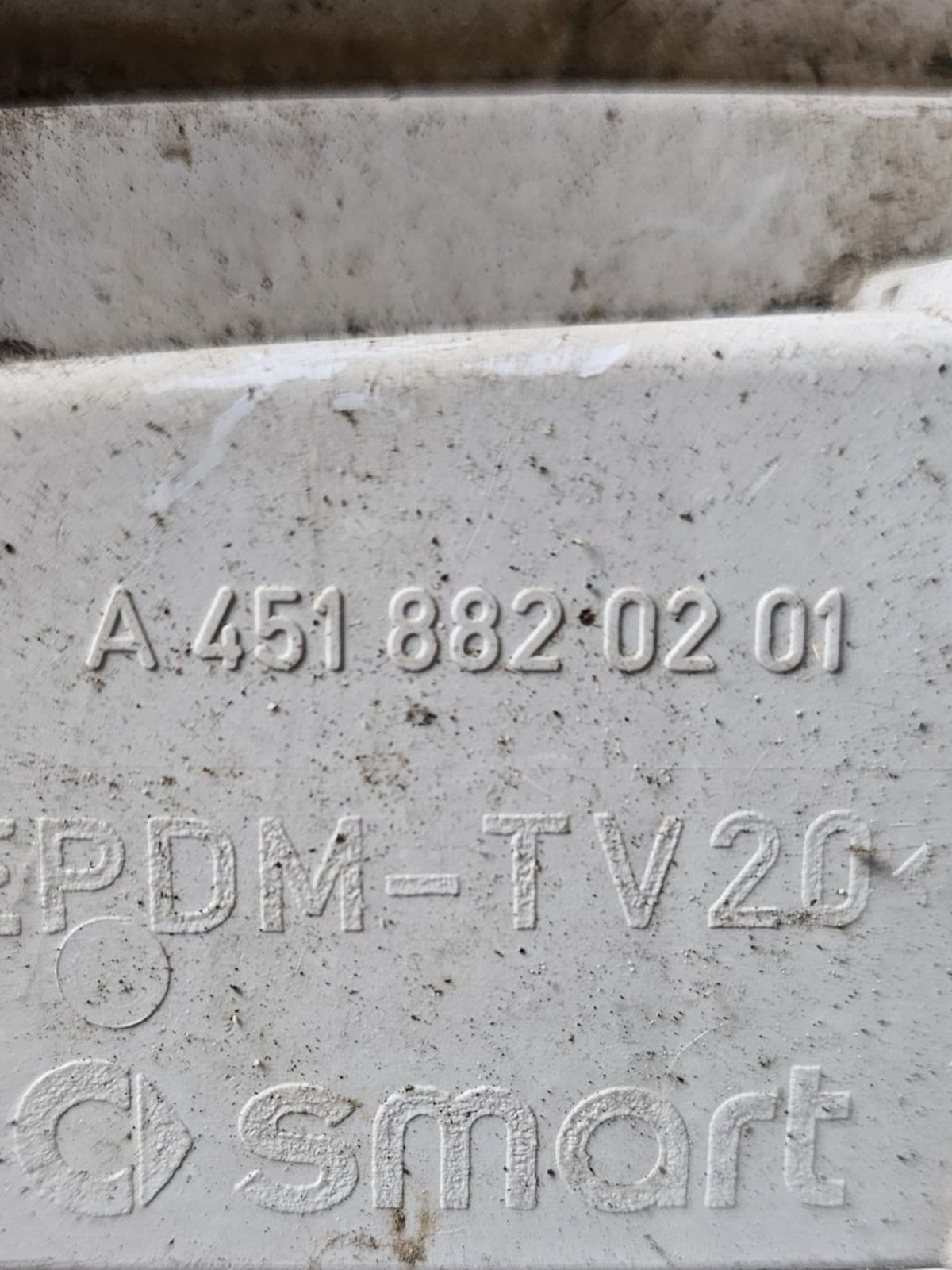 Parafango Posteriore Destro Bianco Smart ForTwo W451 Cod:A4518820201 (2007 - 2015) - F&P CRASH SRLS - Ricambi Usati