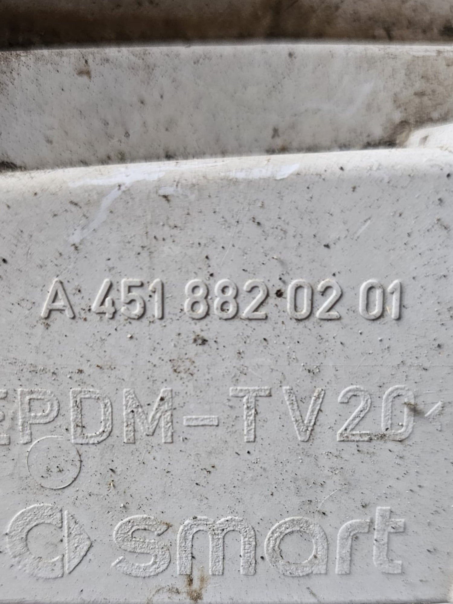 Parafango Posteriore Destro Bianco Smart ForTwo W451 Cod:A4518820201 (2007 - 2015) - F&P CRASH SRLS - Ricambi Usati