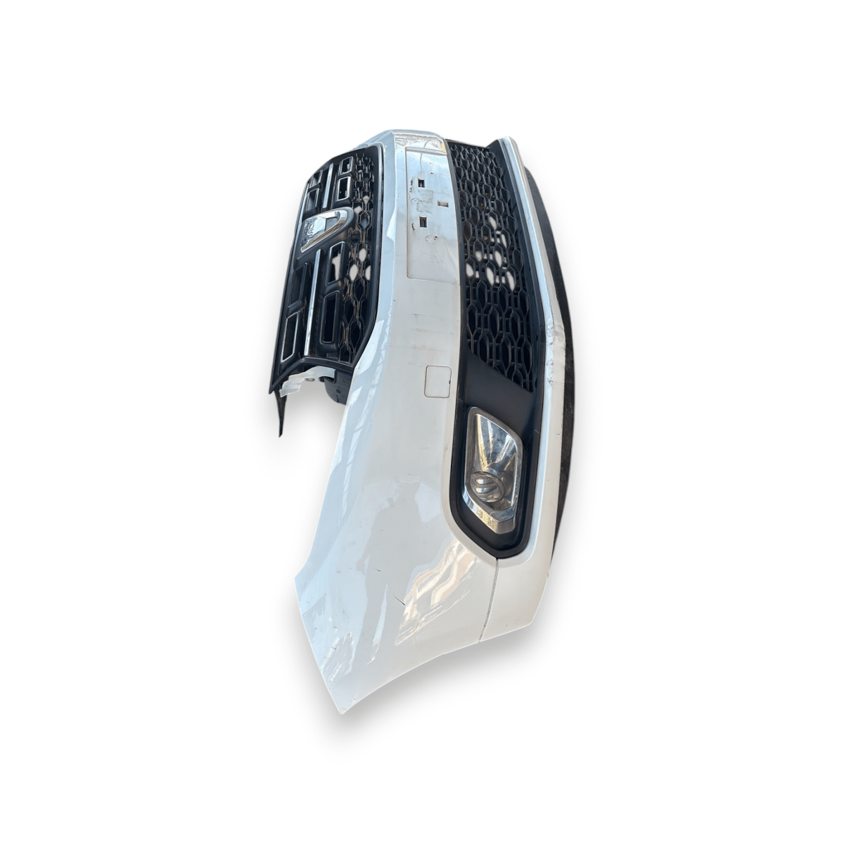 Paraurti anteriore bianco dacia sandero II (2012 - 2021) - F&P CRASH SRL - Ricambi Usati