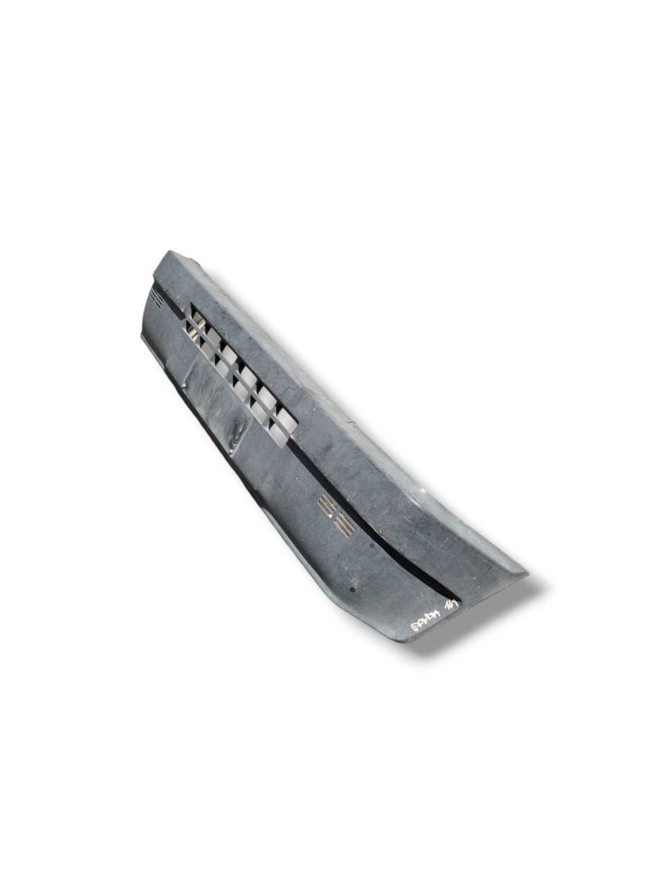 Paraurti anteriore grigio scuro Fiat Panda 141 (1986 - 2003) - F&P CRASH SRLS - Ricambi Usati