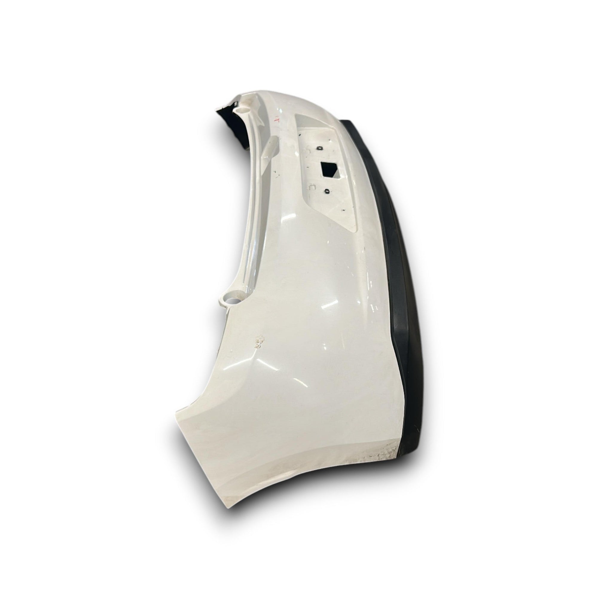 Paraurti Posteriore Bianco Citroen C3 II cod.9683977070 (2009 > 2016) + Sensori Di Parcheggio - F&P CRASH SRLS - Ricambi Usati