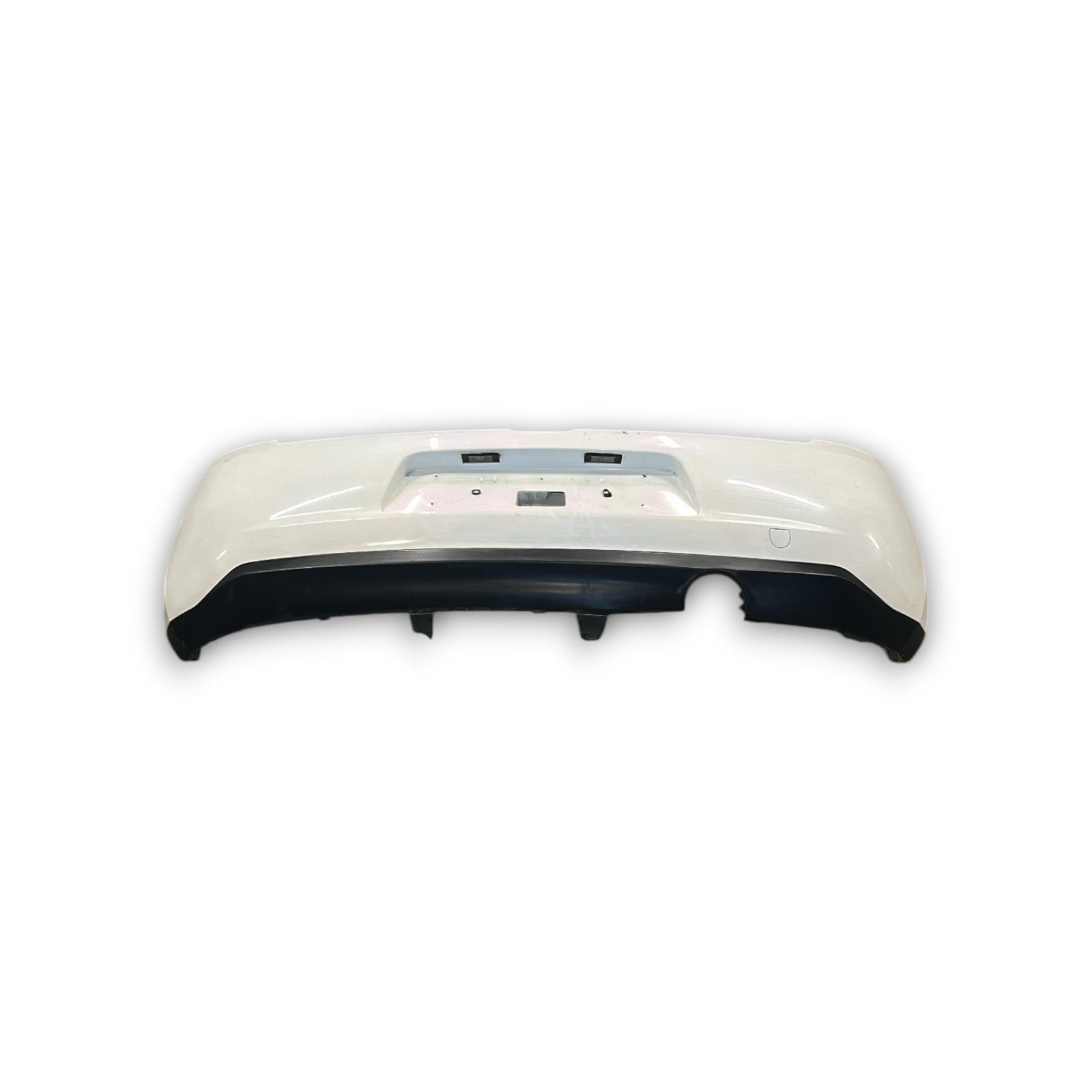 Paraurti Posteriore Bianco Citroen C3 II cod.9683977070 (2009 > 2016) + Sensori Di Parcheggio - F&P CRASH SRLS - Ricambi Usati