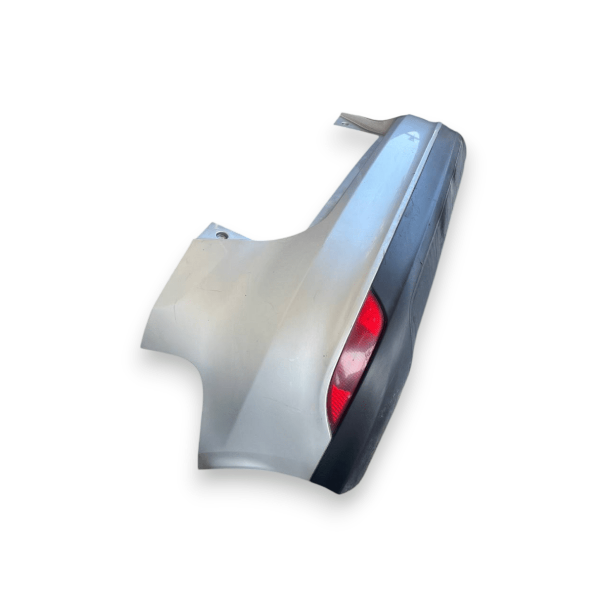 Paraurti posteriore Grigio Ford Focus III Berlina 5 Porte Hatchback (2011 al 2018) - F&P CRASH SRLS - Ricambi Usati