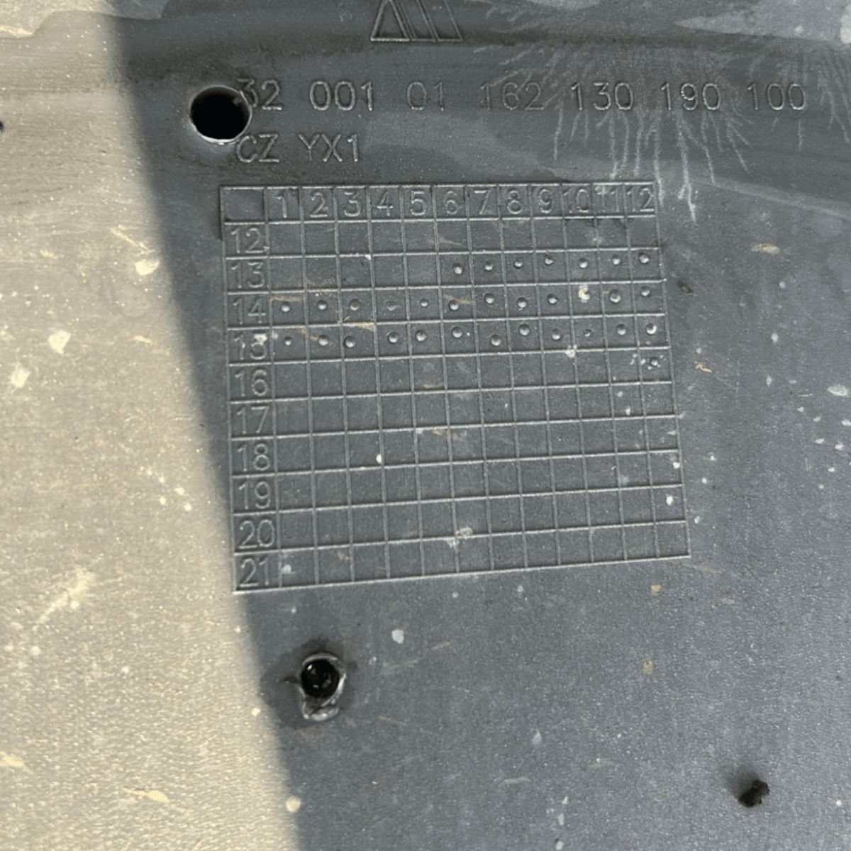 Paraurti Posteriore Peugeot 108 cod:3200101162130190100 (2014 > 2021) - F&P CRASH SRLS - Ricambi Usati