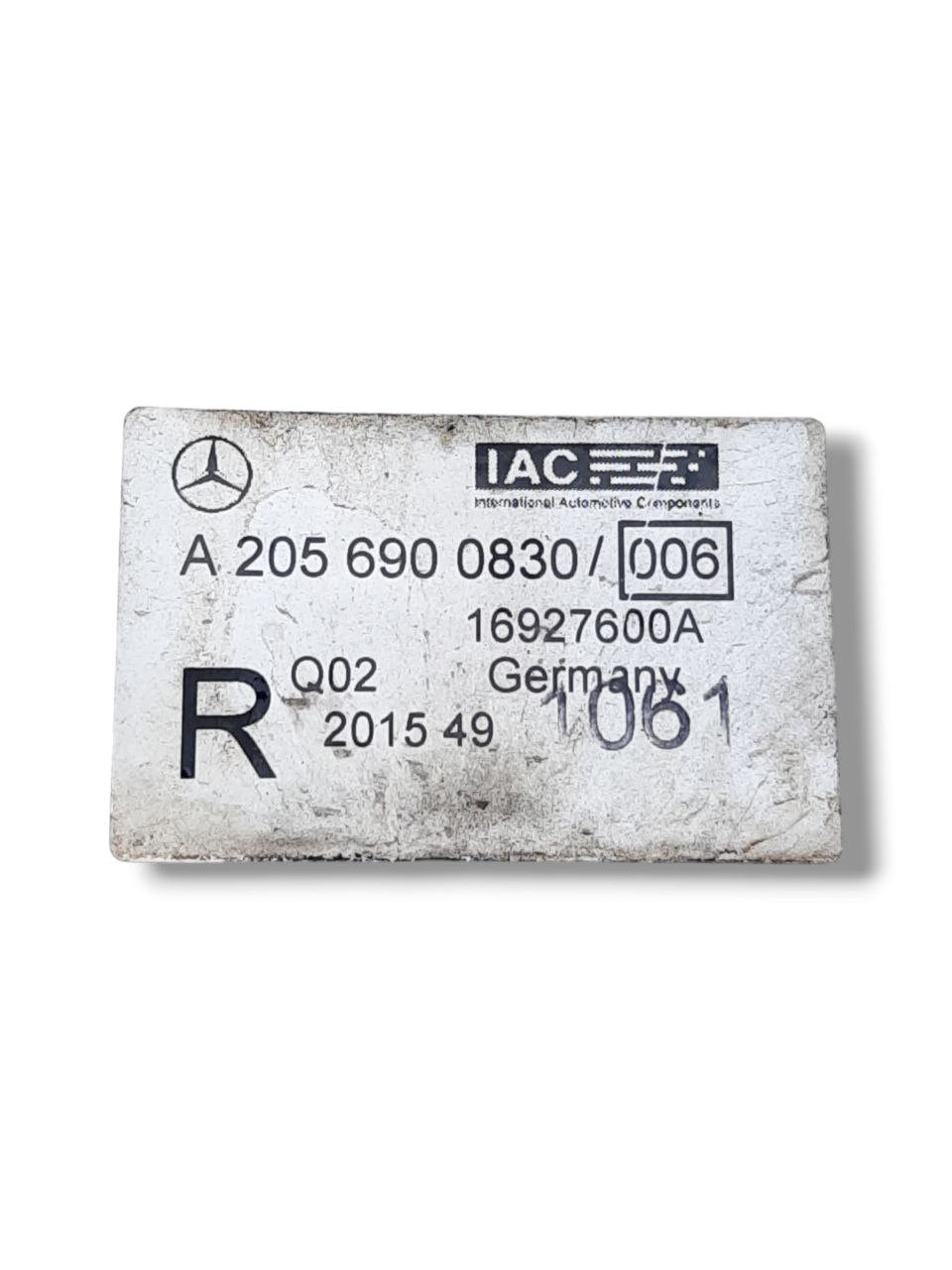 Passaruota posteriore sinistro Mercedes - Benz classe c w205 (2014 - 2021) cod.A2056900830 - F&P CRASH SRLS - Ricambi Usati