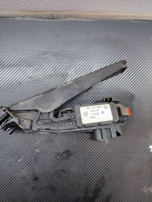 Pedale Acceleratore Audi Q3 1k1 cod: 1K1-721-503 - F&amp;P CRASH SRLS - Ricambi Usati