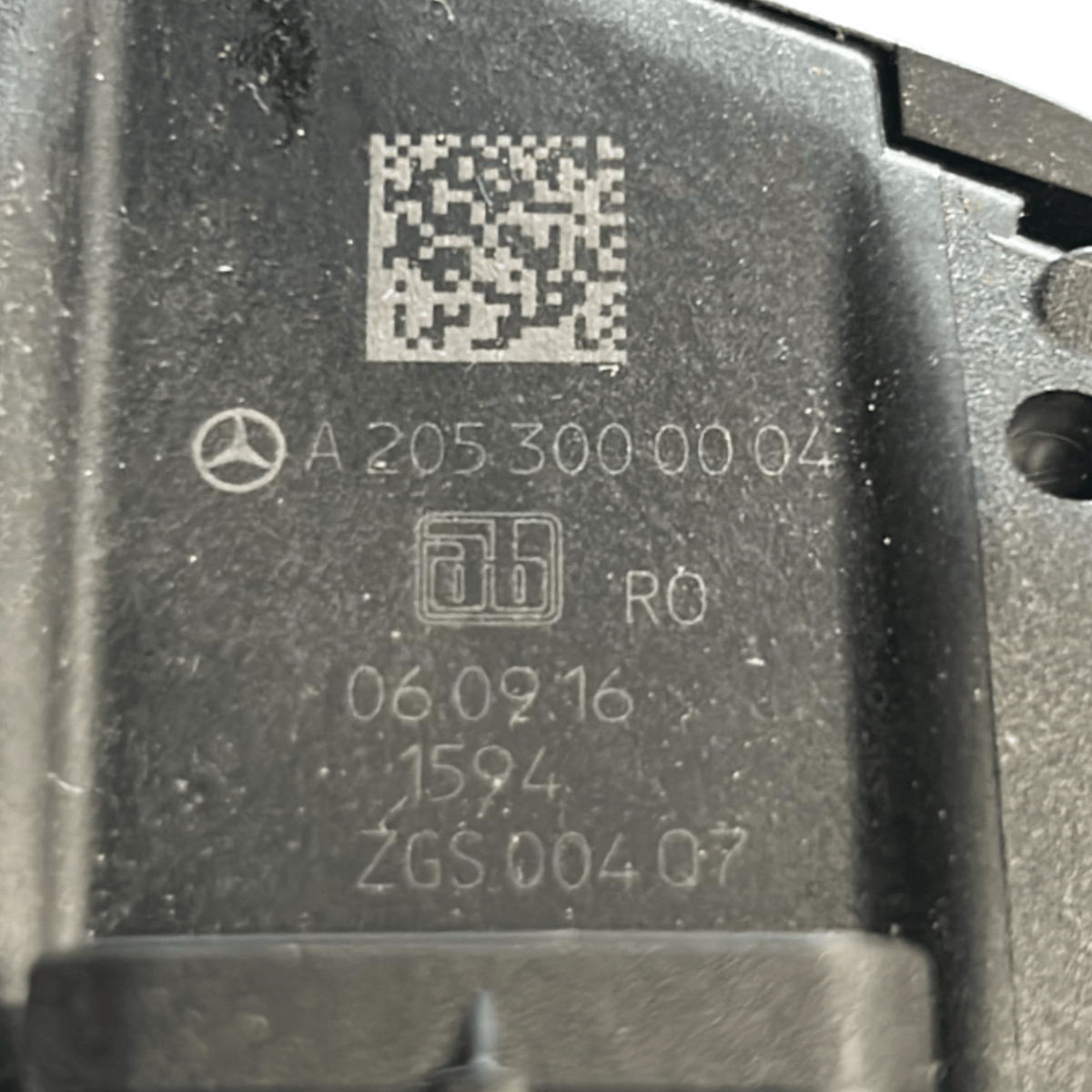 Accelerator Pedal Automatic Transmission Mercedes Benz Class C (W205) code.A2053000004 1.6 Diesel (2014 > 2021) - F&P CRASH SRLS - Used Parts