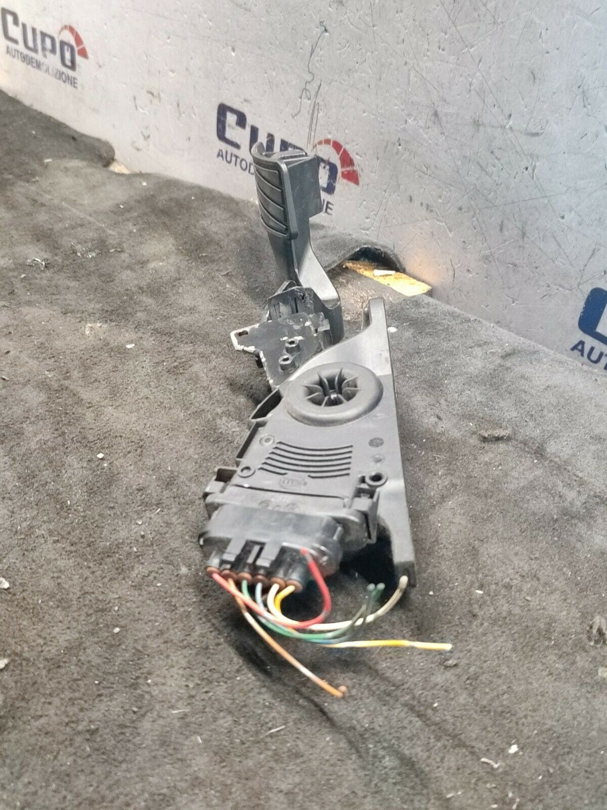 PEDALE ACCELERATORE FIAT SEDICI 2.0 4X4 (2011) Suzuki SX4 1 serie 49400-79J90 - F&P CRASH SRLS - Ricambi Usati