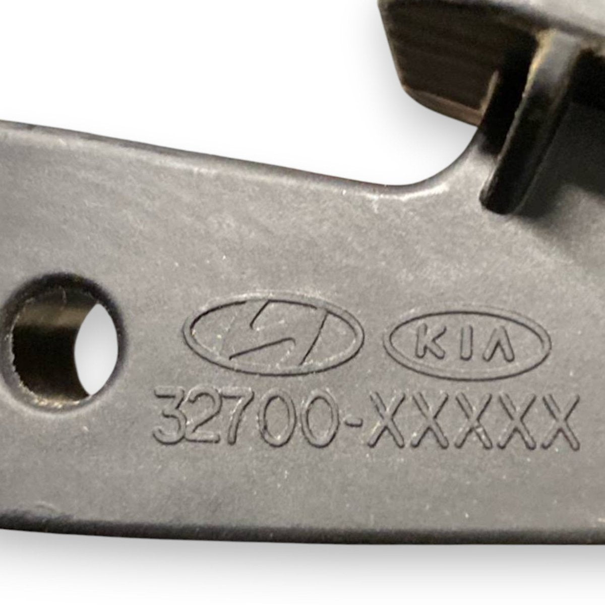 Kia Stonic accelerator pedal Code: 32700 - xxxxx (2017 - ) - F&P CRASH SRLS - Used Parts