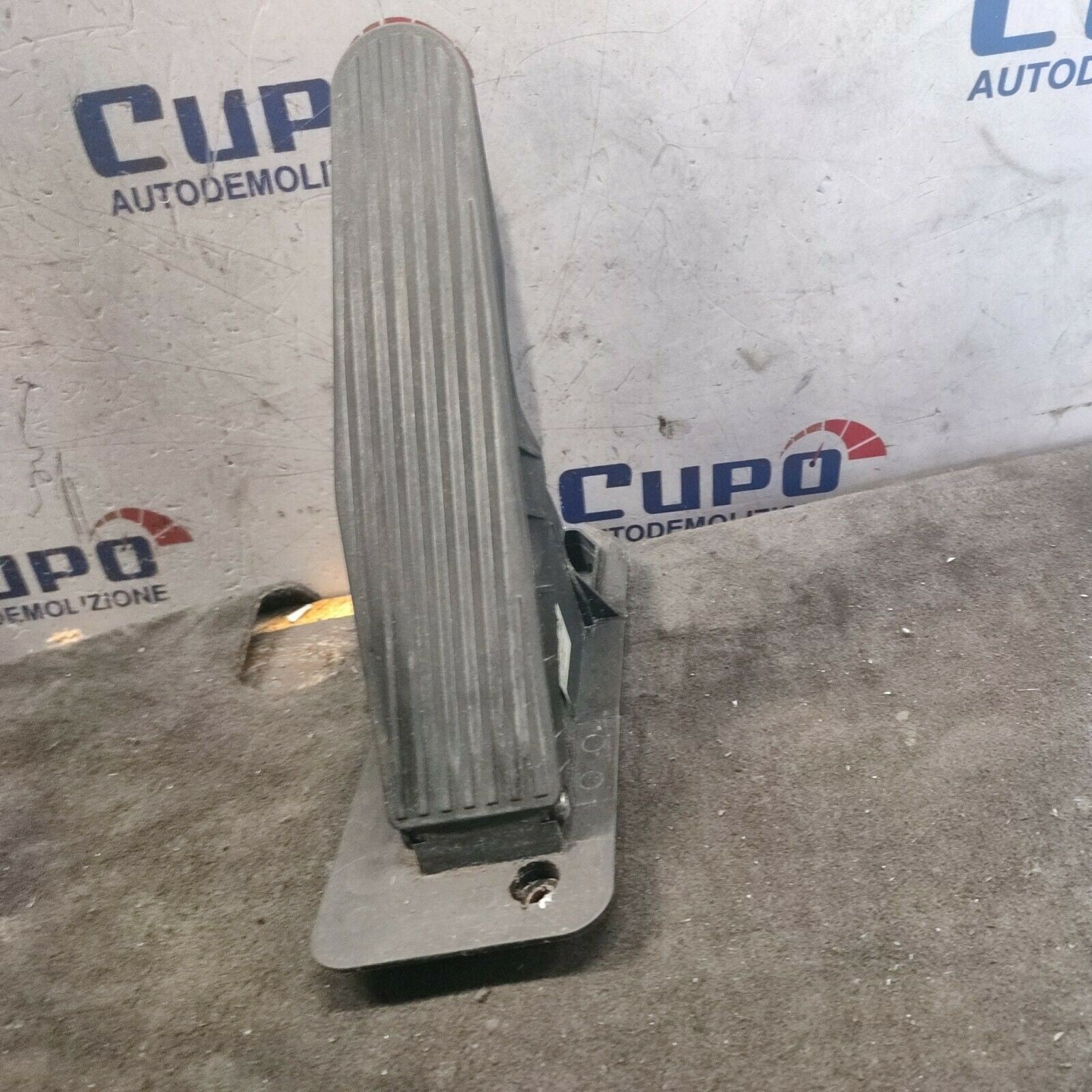 pedale acceleratore maserati quattroporte v 4.2 (400 cv) 2004 196819 0280752285 - F&P CRASH SRLS - Ricambi Usati