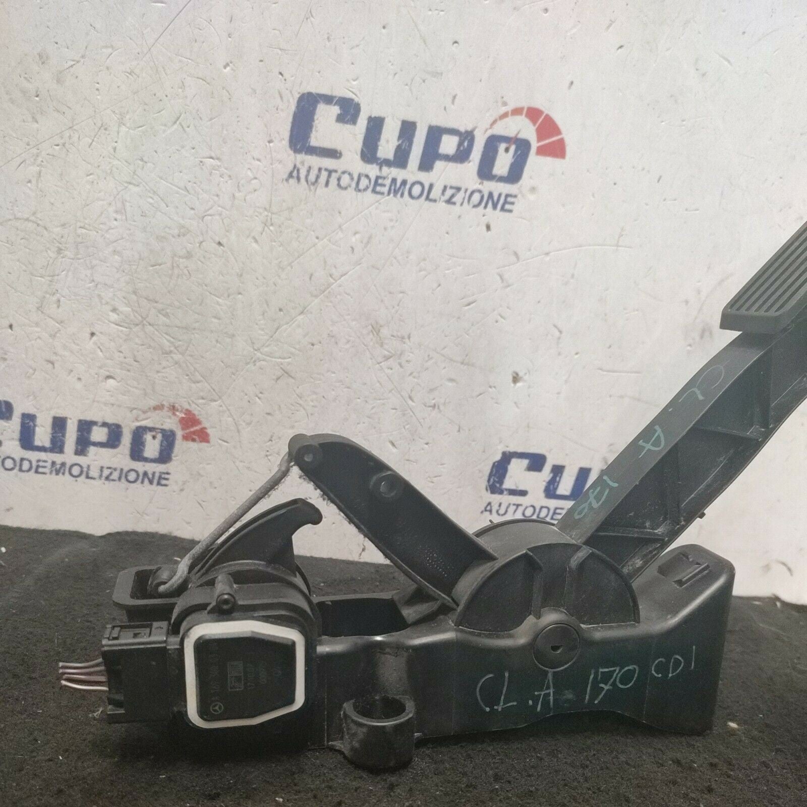 PEDALE ACCELERATORE MERCEDES Classe A (W169) 170CDI (2004-2012) A1693000304 - F&P CRASH SRLS - Ricambi Usati