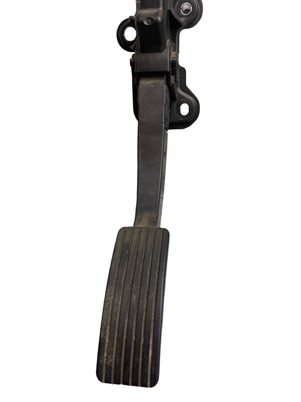 Pedale acceleratore Mitsubishi ASX I serie cod:1600A102 - F&P CRASH SRLS - Ricambi Usati