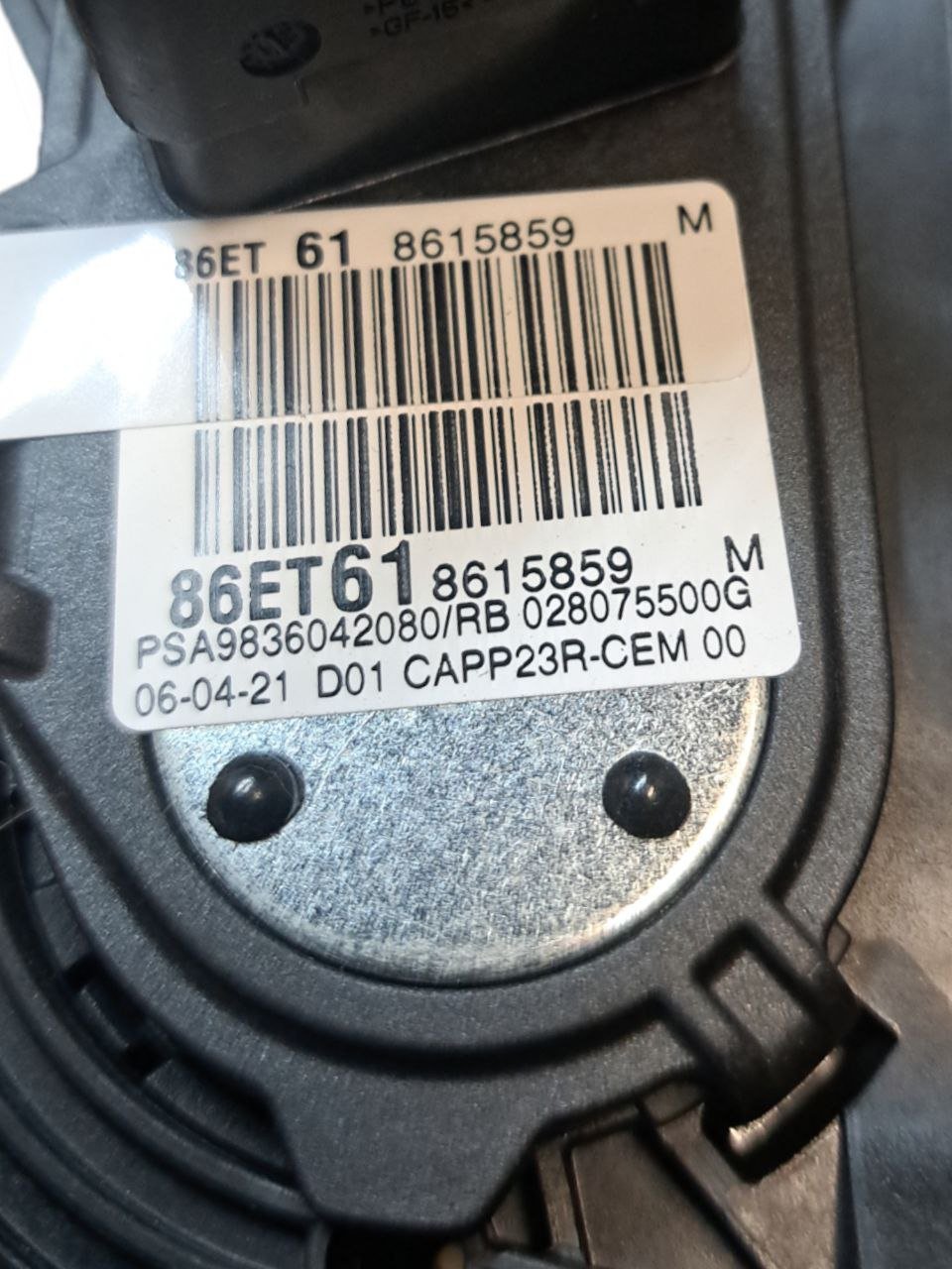 Pedale Acceleratore Peugeot 3008 1.5 Diesel (2017>) COD:PSA9836042080 - F&P CRASH SRLS - Ricambi Usati