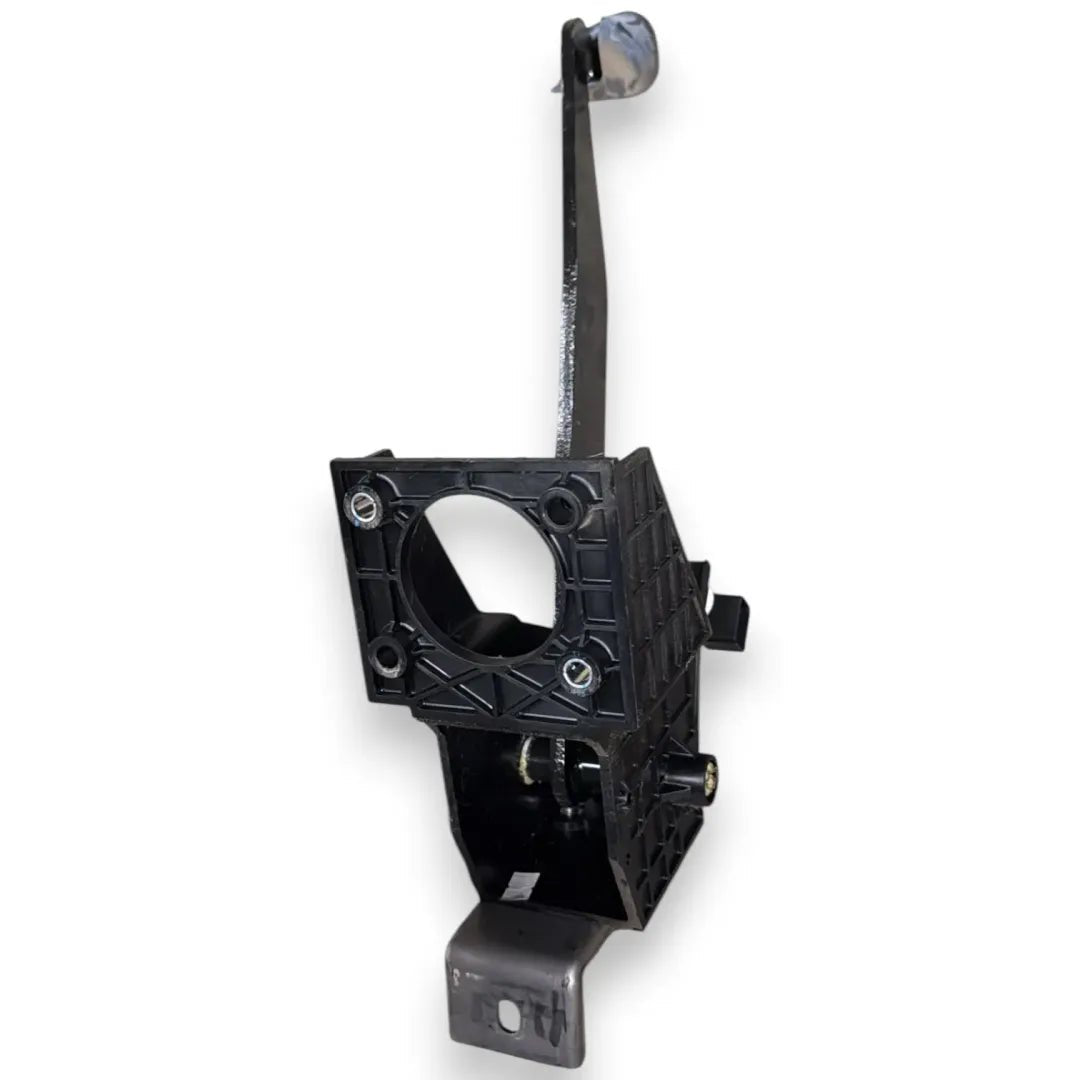 Dettaglio Pedale del freno SsangYong Tivoli dal 2018 OEM 4880037100 - foto 2