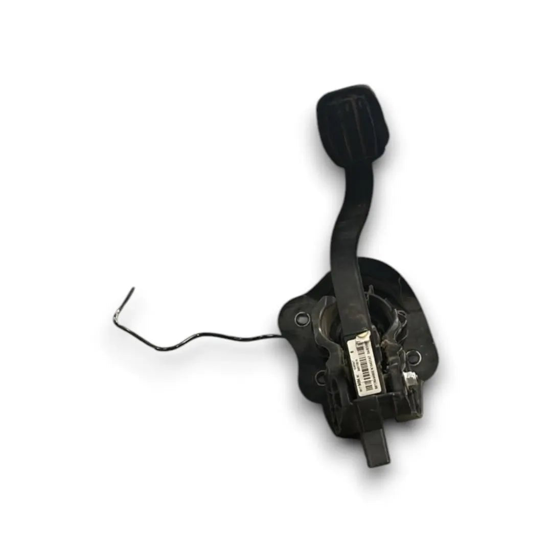 Pedale della frizione Peugeot Expert Furgone 4ª Serie dal 2016 OEM 9820457380