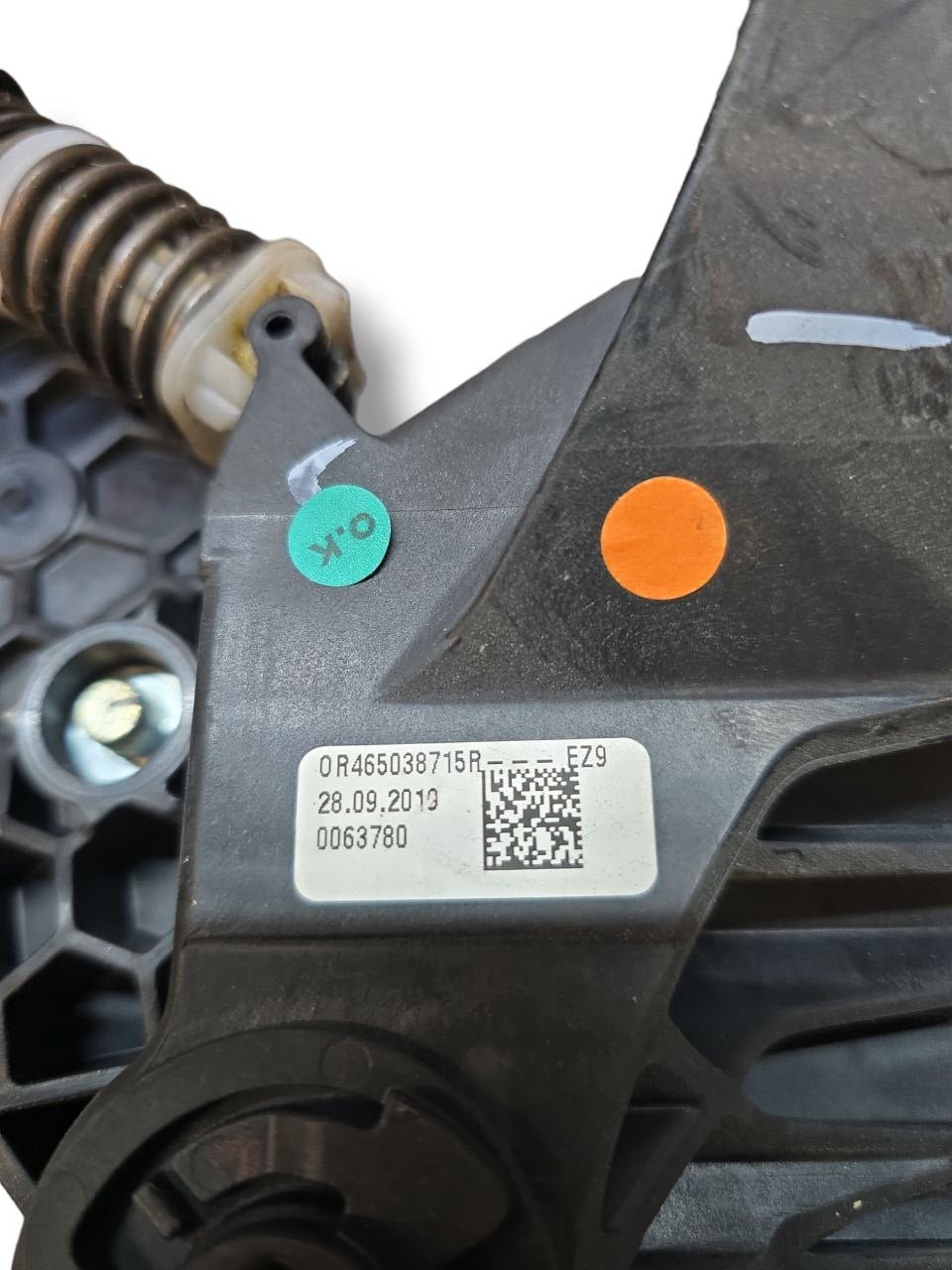 Clutch Pedal Renault Clio V (2019 >) Code: 0R465038715R - F&P CRASH SRLS - Used Parts