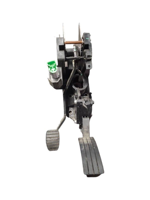 Pedale Freno + Acceleratore Smart ForFour W453 Cod:8201213227 (2014 - 2021) - F&amp;P CRASH SRLS - Ricambi Usati