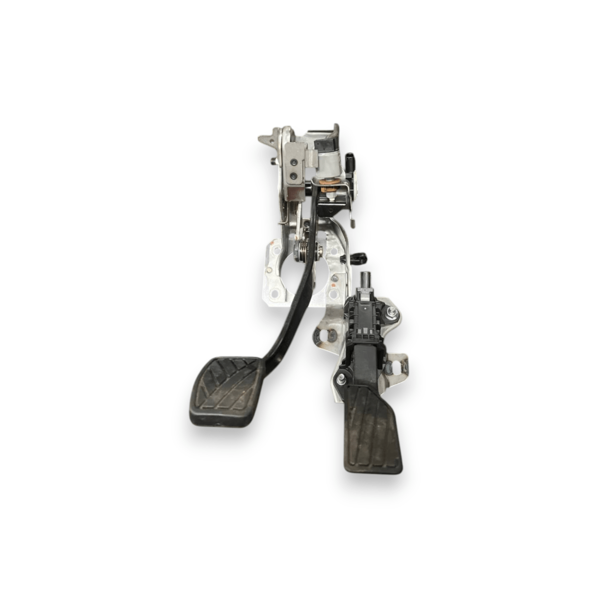 Brake + Accelerator Pedal Suzuki Swift V (2010 to 2017) code: 49400 - 68P50 - F&P CRASH SRLS - Used Spare Parts